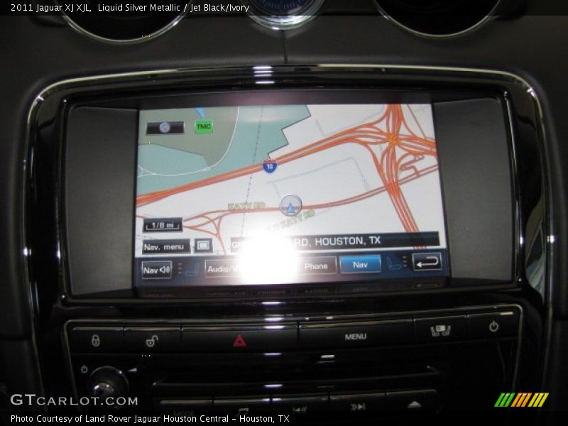 Navigation of 2011 XJ XJL