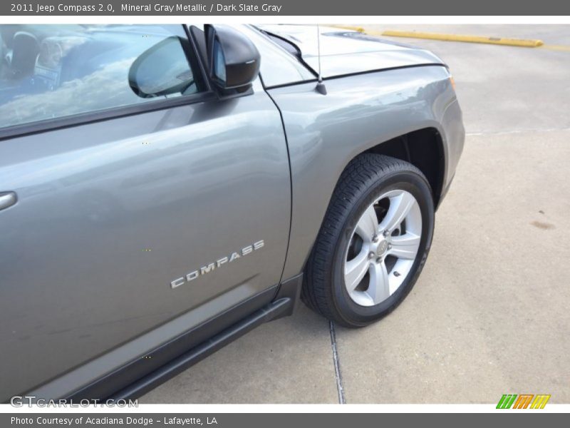 Mineral Gray Metallic / Dark Slate Gray 2011 Jeep Compass 2.0