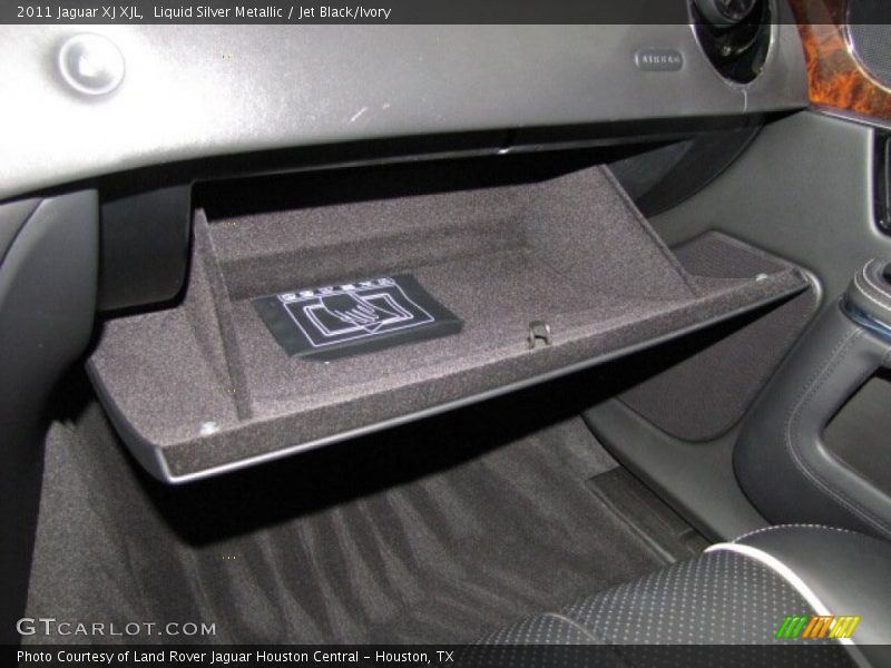Liquid Silver Metallic / Jet Black/Ivory 2011 Jaguar XJ XJL