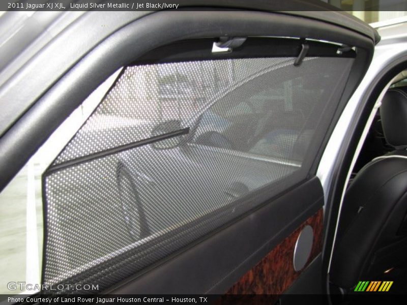 Liquid Silver Metallic / Jet Black/Ivory 2011 Jaguar XJ XJL