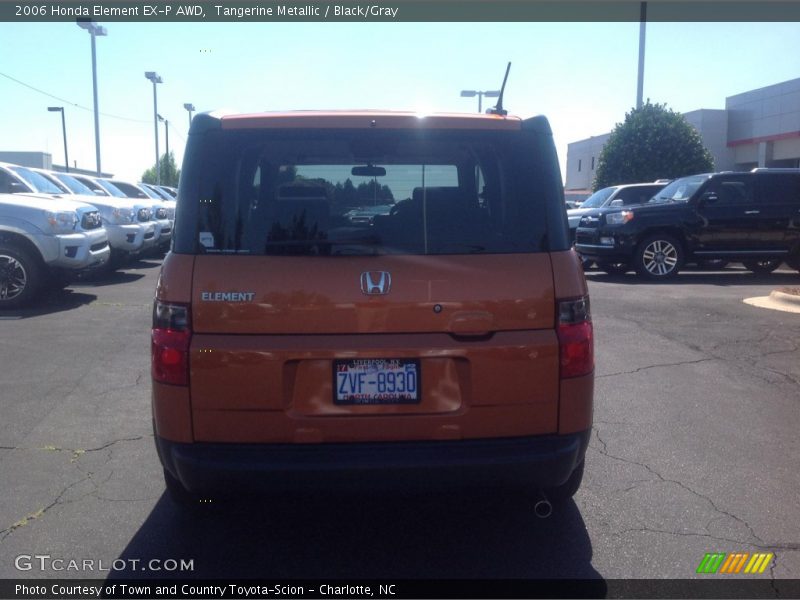 Tangerine Metallic / Black/Gray 2006 Honda Element EX-P AWD