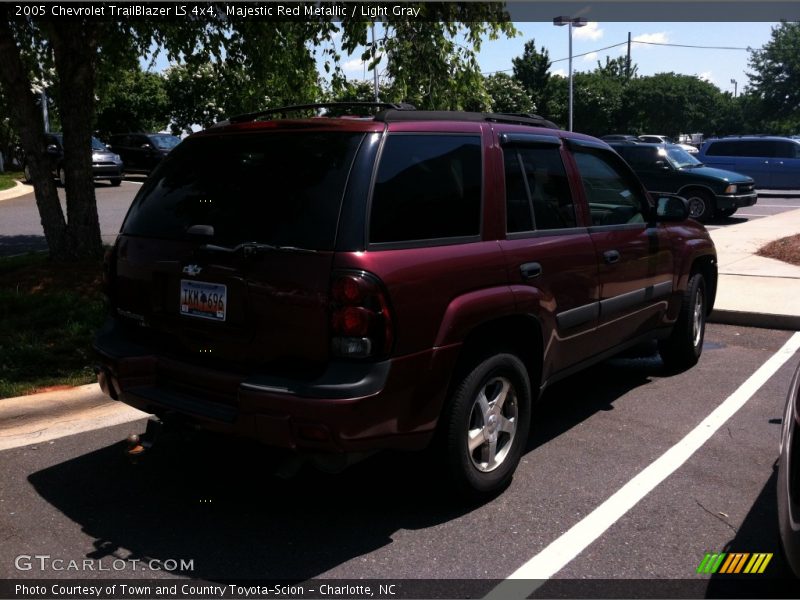 Majestic Red Metallic / Light Gray 2005 Chevrolet TrailBlazer LS 4x4