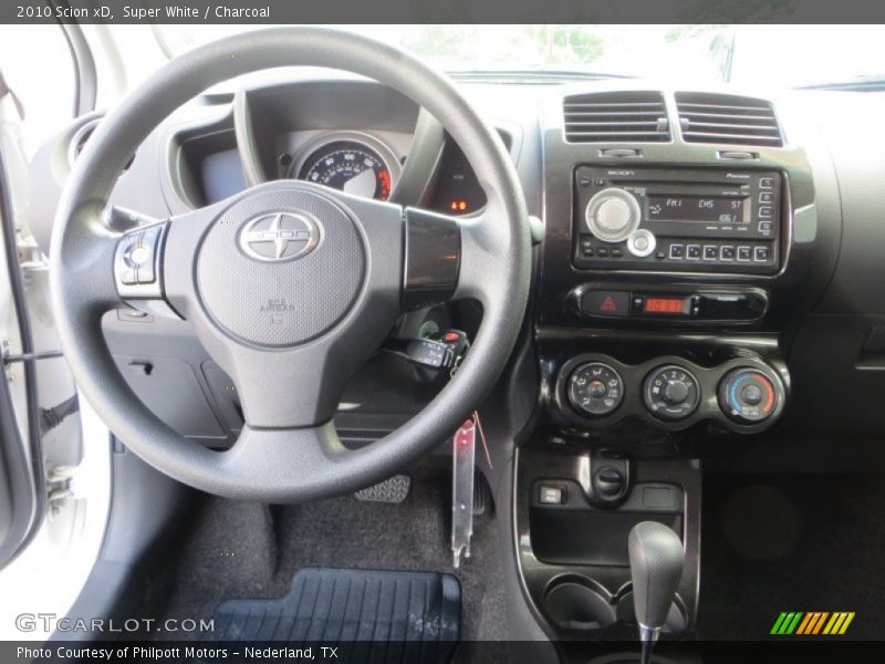 Super White / Charcoal 2010 Scion xD