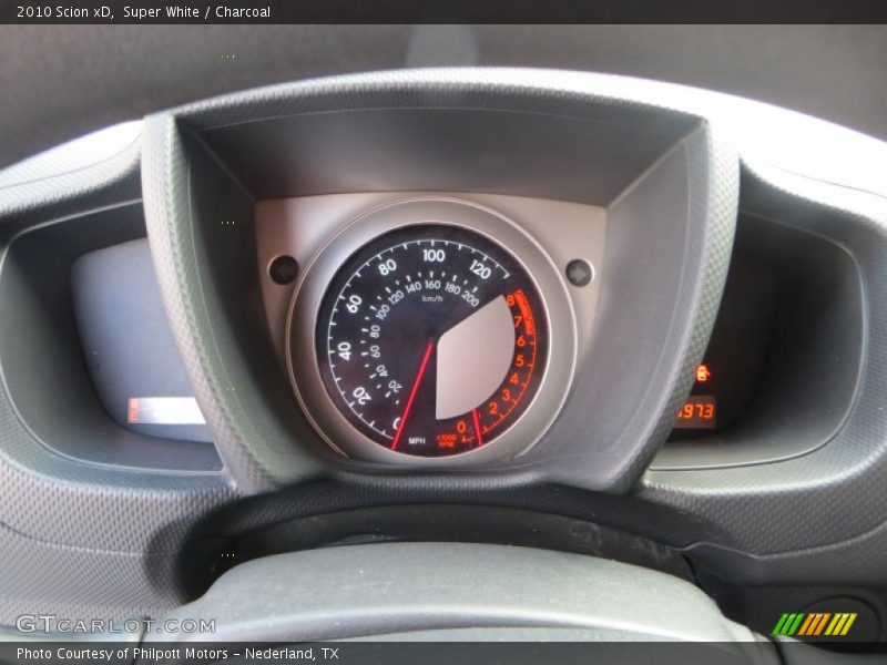 Super White / Charcoal 2010 Scion xD