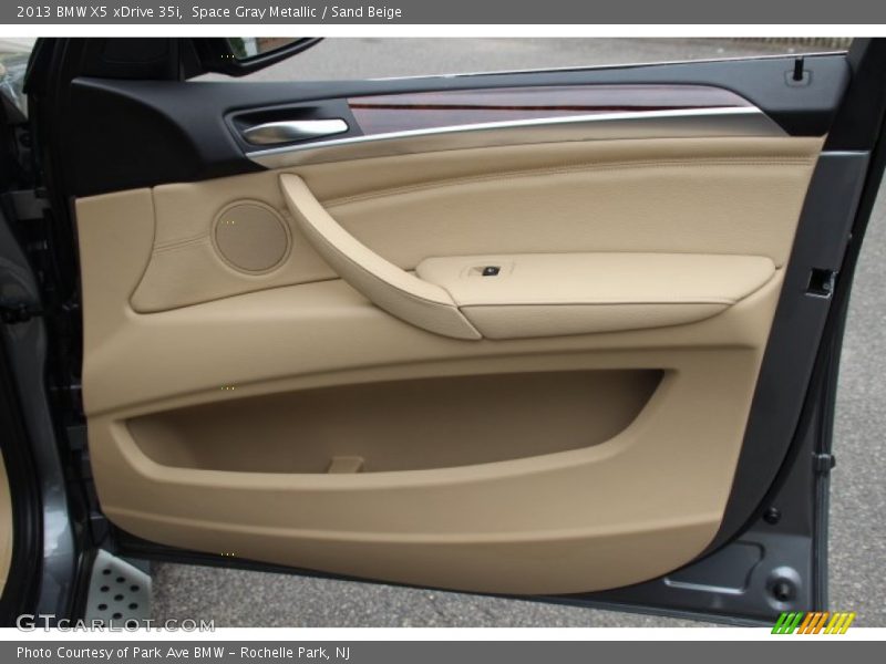 Space Gray Metallic / Sand Beige 2013 BMW X5 xDrive 35i