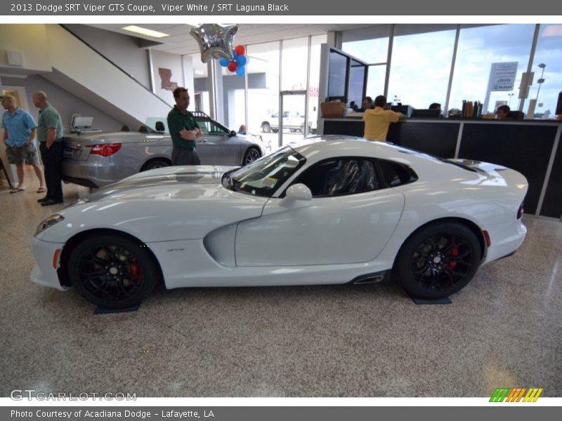 Viper White / SRT Laguna Black 2013 Dodge SRT Viper GTS Coupe