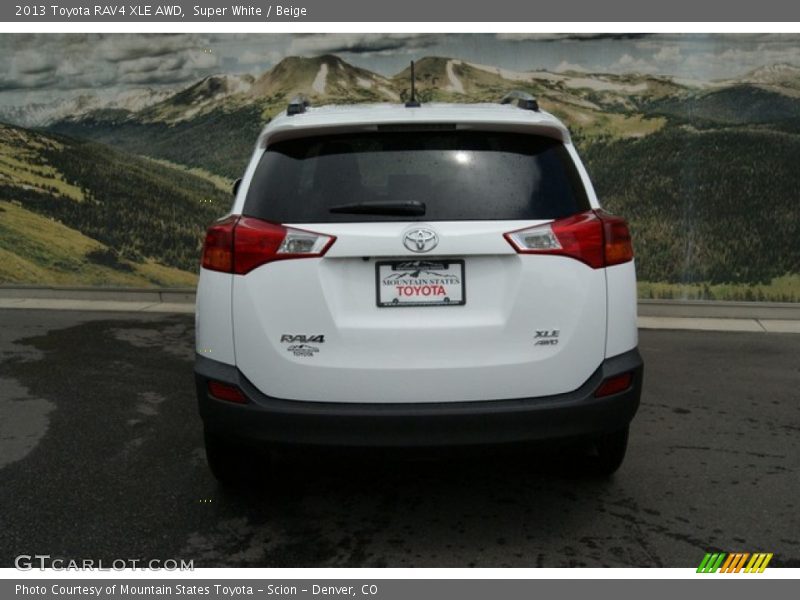 Super White / Beige 2013 Toyota RAV4 XLE AWD