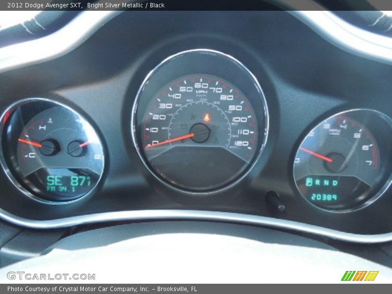 Bright Silver Metallic / Black 2012 Dodge Avenger SXT