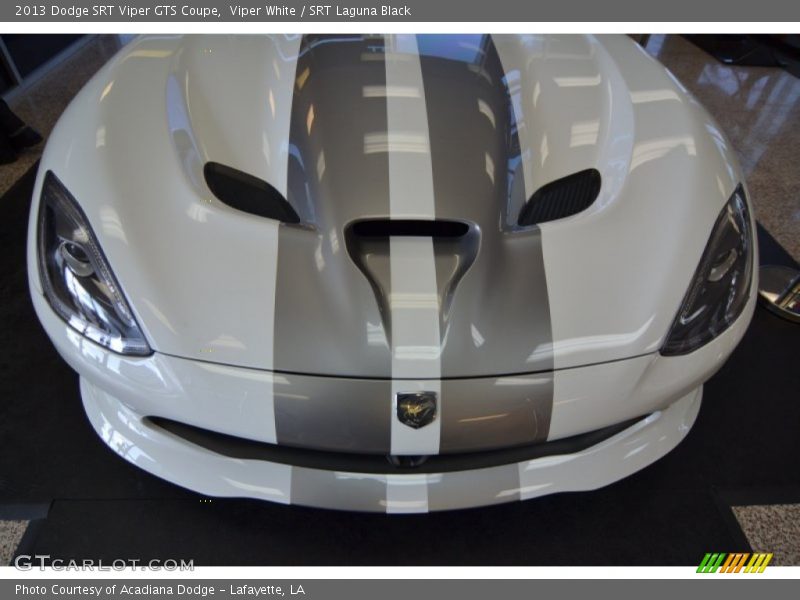 Viper White / SRT Laguna Black 2013 Dodge SRT Viper GTS Coupe