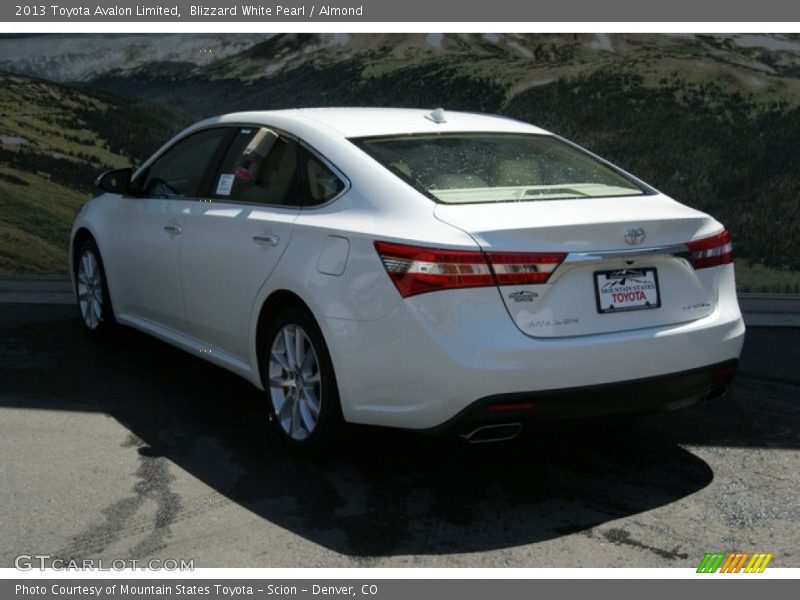 Blizzard White Pearl / Almond 2013 Toyota Avalon Limited