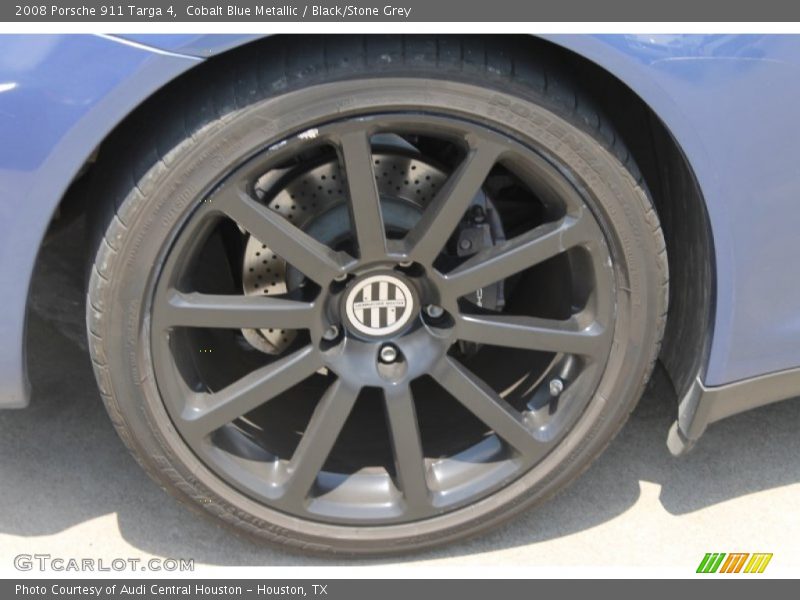 Custom Wheels of 2008 911 Targa 4