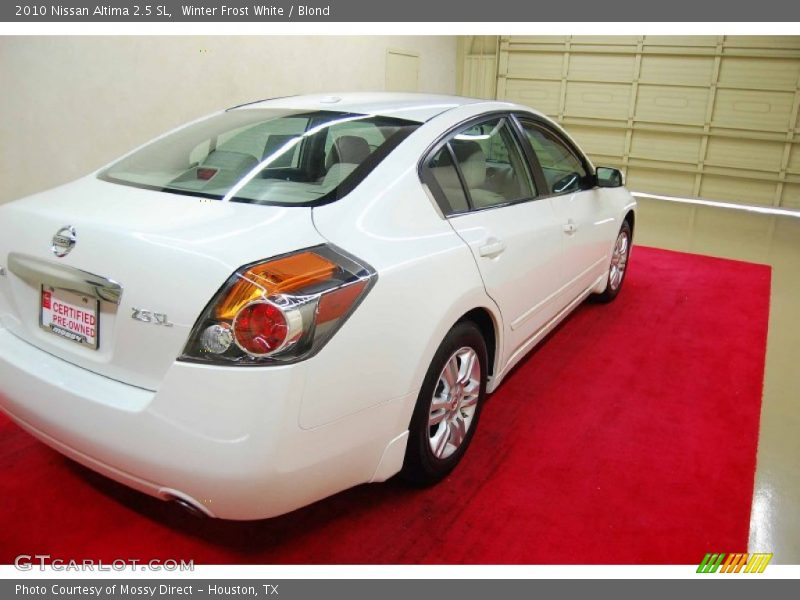 Winter Frost White / Blond 2010 Nissan Altima 2.5 SL