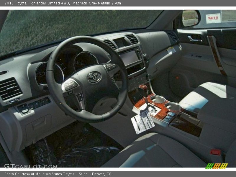 Magnetic Gray Metallic / Ash 2013 Toyota Highlander Limited 4WD