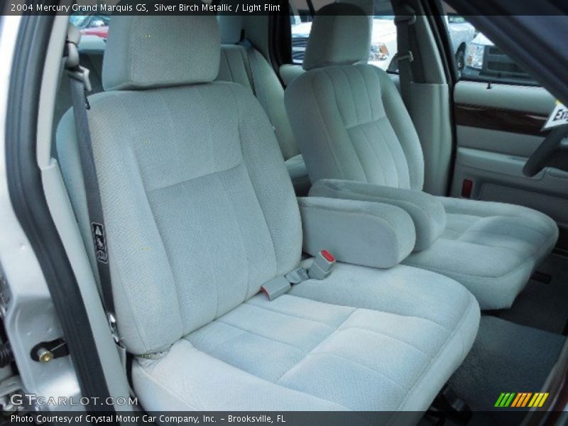 Front Seat of 2004 Grand Marquis GS