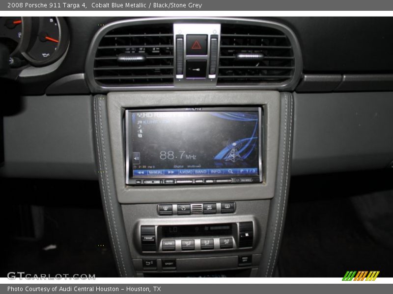 Controls of 2008 911 Targa 4