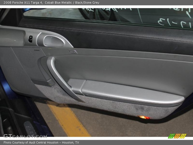 Door Panel of 2008 911 Targa 4