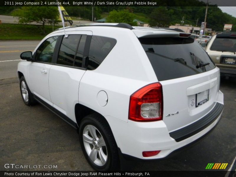 Bright White / Dark Slate Gray/Light Pebble Beige 2011 Jeep Compass 2.4 Latitude 4x4