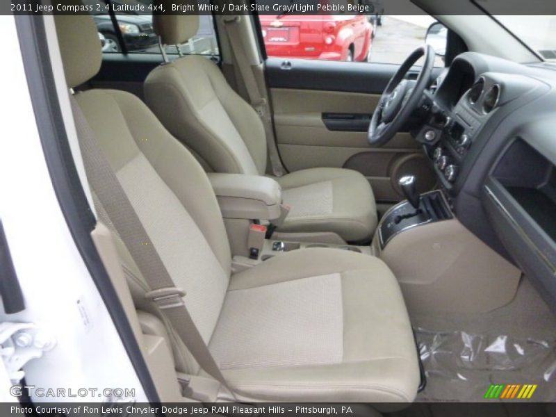 Bright White / Dark Slate Gray/Light Pebble Beige 2011 Jeep Compass 2.4 Latitude 4x4