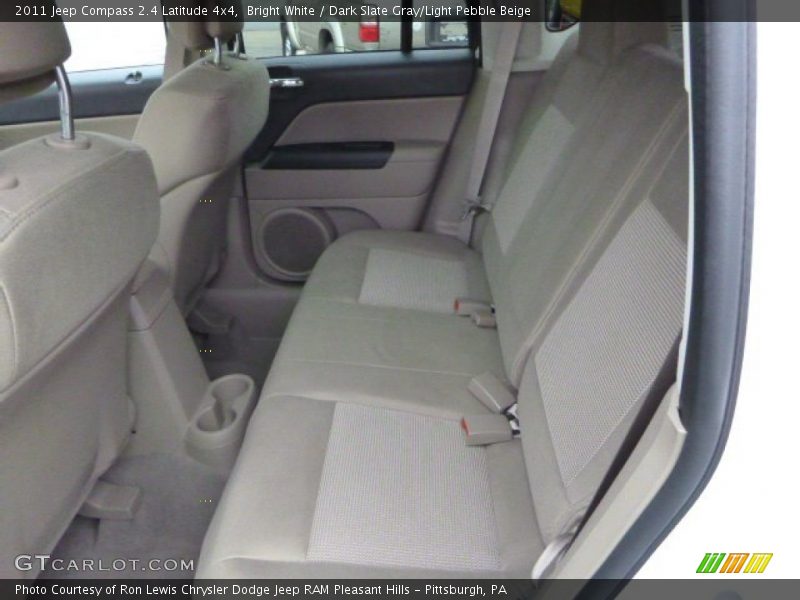 Bright White / Dark Slate Gray/Light Pebble Beige 2011 Jeep Compass 2.4 Latitude 4x4