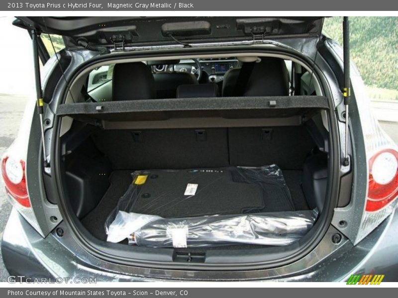 Magnetic Gray Metallic / Black 2013 Toyota Prius c Hybrid Four