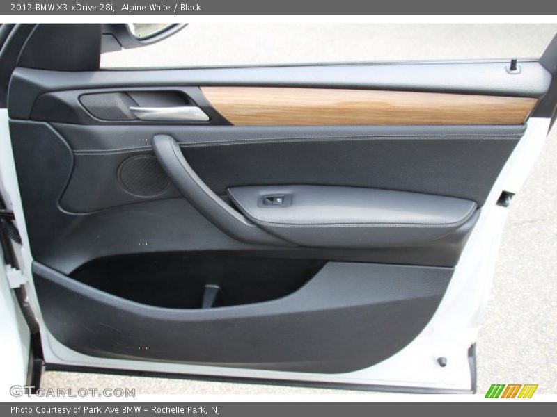 Alpine White / Black 2012 BMW X3 xDrive 28i