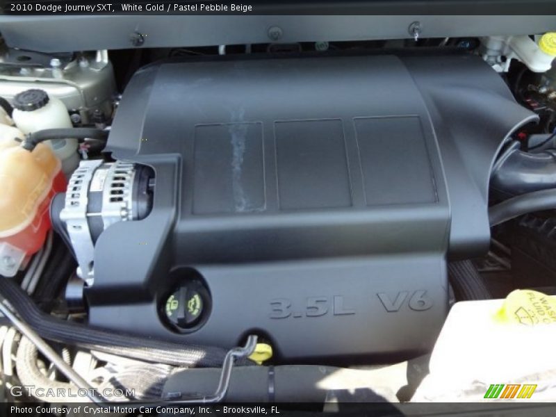 White Gold / Pastel Pebble Beige 2010 Dodge Journey SXT