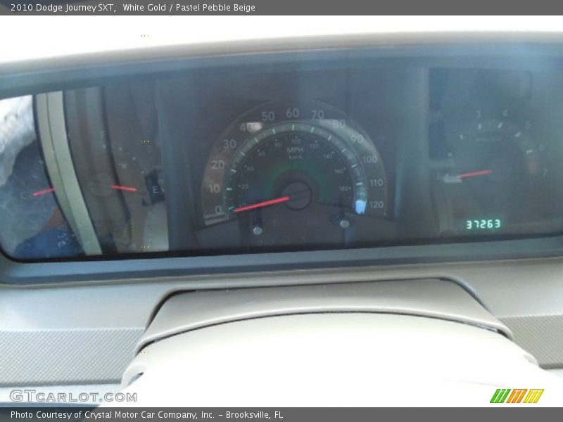 White Gold / Pastel Pebble Beige 2010 Dodge Journey SXT