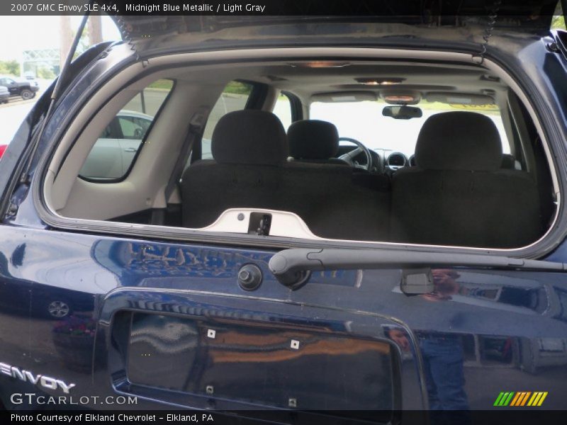 Midnight Blue Metallic / Light Gray 2007 GMC Envoy SLE 4x4