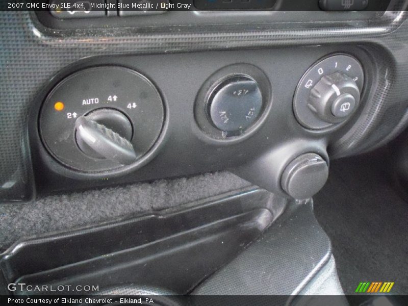 Midnight Blue Metallic / Light Gray 2007 GMC Envoy SLE 4x4
