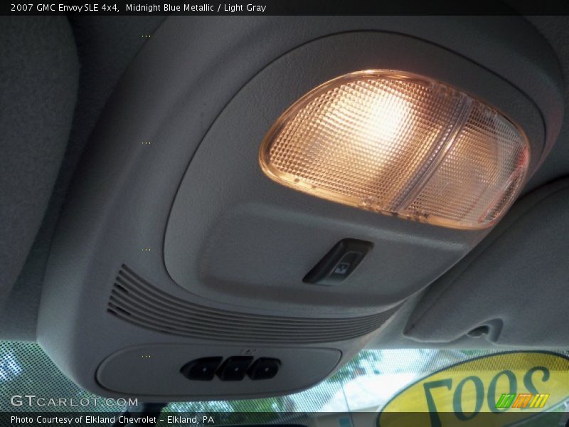 Midnight Blue Metallic / Light Gray 2007 GMC Envoy SLE 4x4