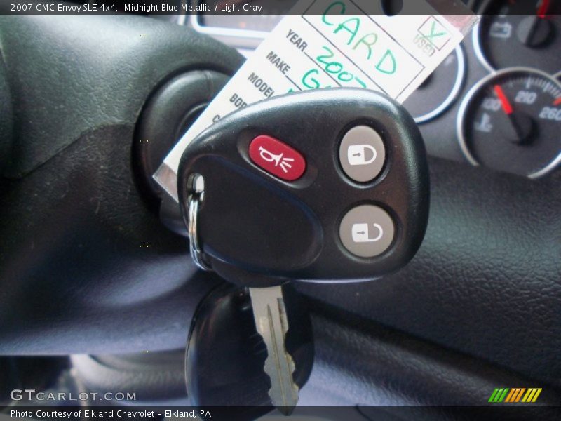Midnight Blue Metallic / Light Gray 2007 GMC Envoy SLE 4x4