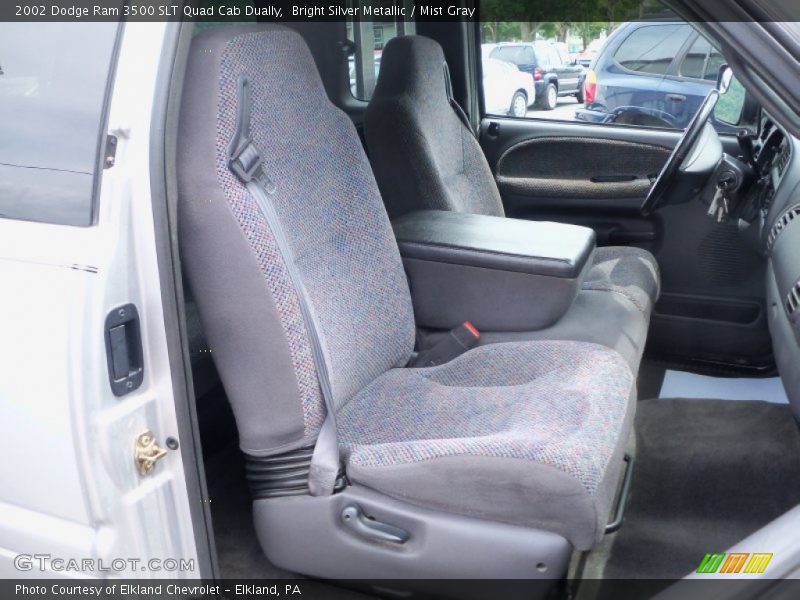 Front Seat of 2002 Ram 3500 SLT Quad Cab Dually