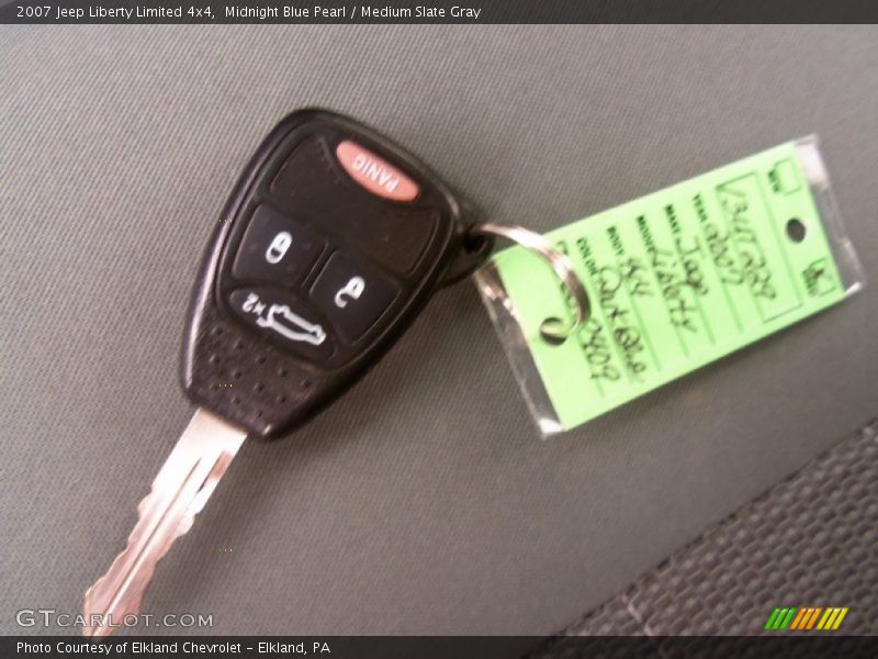 Midnight Blue Pearl / Medium Slate Gray 2007 Jeep Liberty Limited 4x4