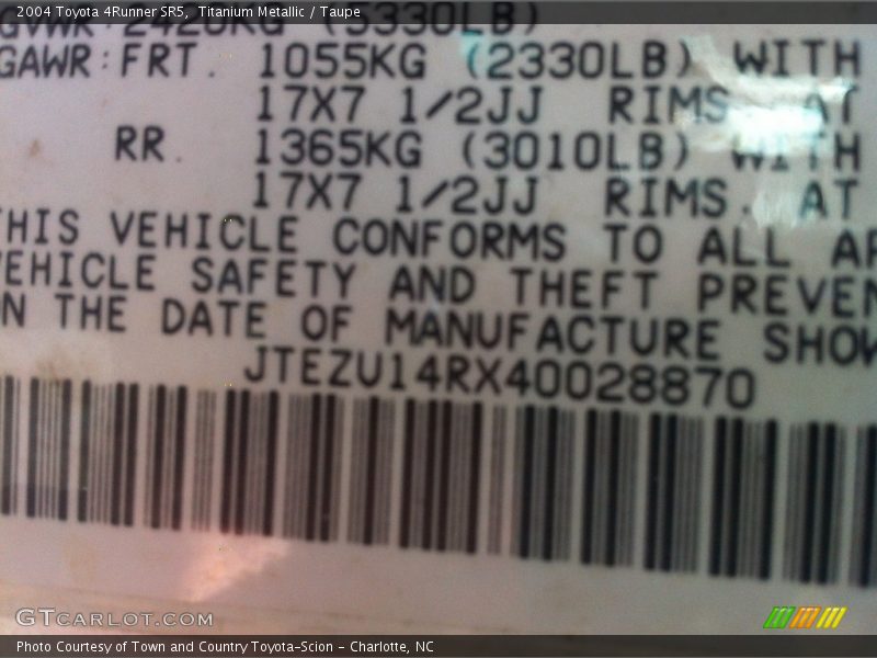 Titanium Metallic / Taupe 2004 Toyota 4Runner SR5