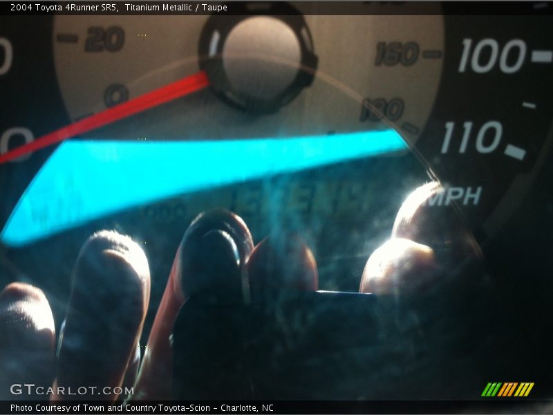 Titanium Metallic / Taupe 2004 Toyota 4Runner SR5
