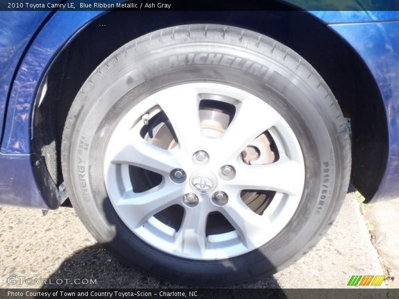 Blue Ribbon Metallic / Ash Gray 2010 Toyota Camry LE