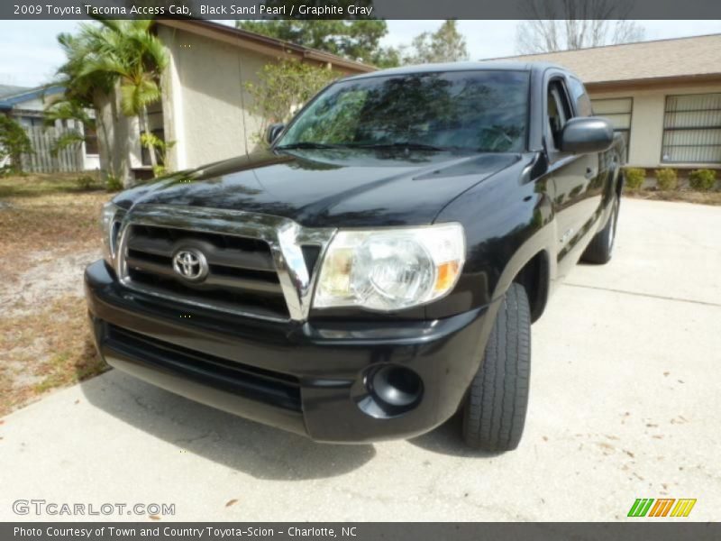 Front 3/4 View of 2009 Tacoma Access Cab