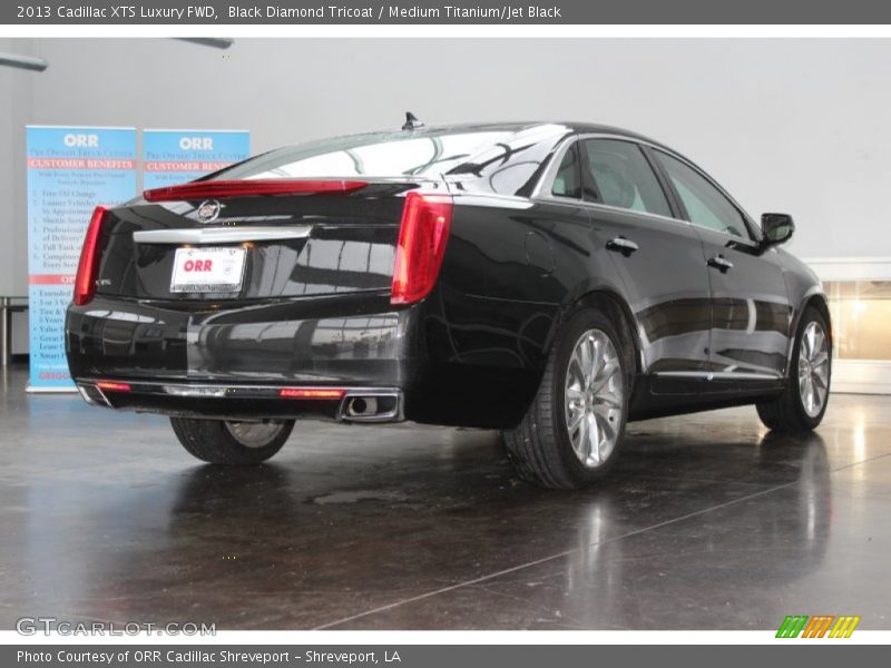 Black Diamond Tricoat / Medium Titanium/Jet Black 2013 Cadillac XTS Luxury FWD