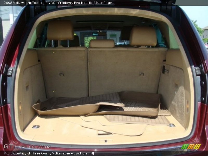 Cranberry Red Metallic / Pure Beige 2008 Volkswagen Touareg 2 VR6