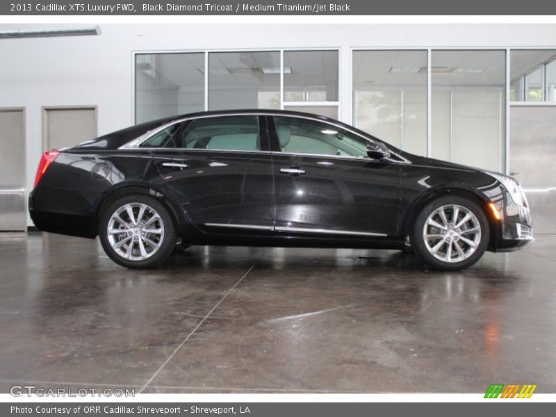 Black Diamond Tricoat / Medium Titanium/Jet Black 2013 Cadillac XTS Luxury FWD