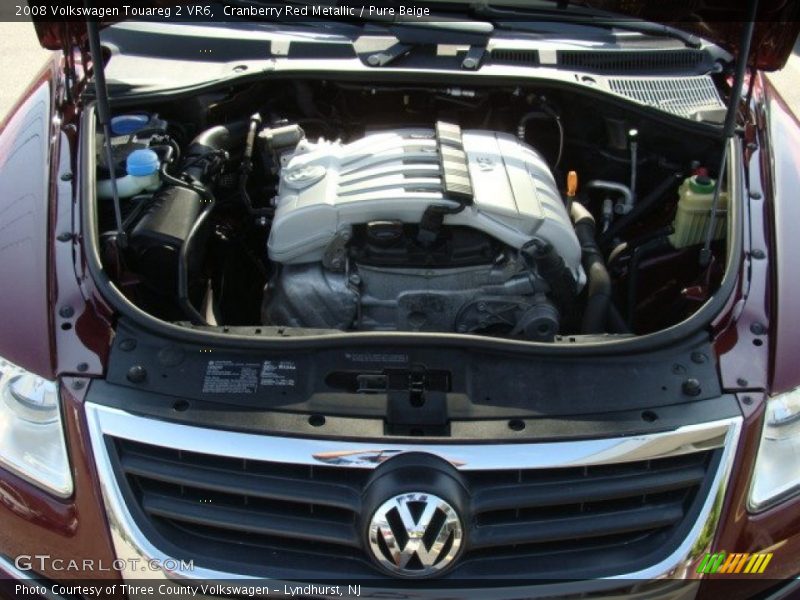 Cranberry Red Metallic / Pure Beige 2008 Volkswagen Touareg 2 VR6