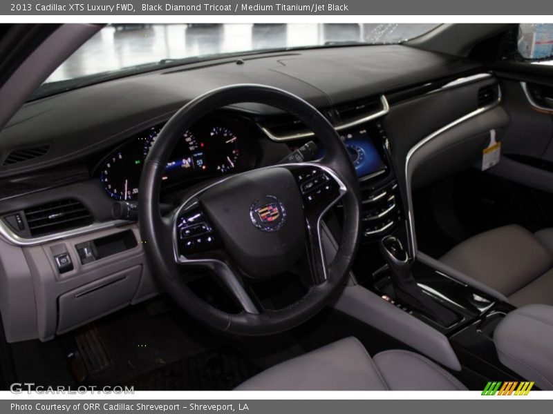 Black Diamond Tricoat / Medium Titanium/Jet Black 2013 Cadillac XTS Luxury FWD