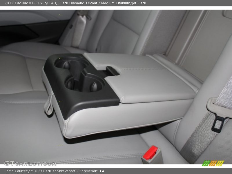 Black Diamond Tricoat / Medium Titanium/Jet Black 2013 Cadillac XTS Luxury FWD