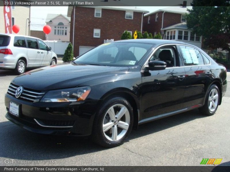 Black / Titan Black 2013 Volkswagen Passat 2.5L SE