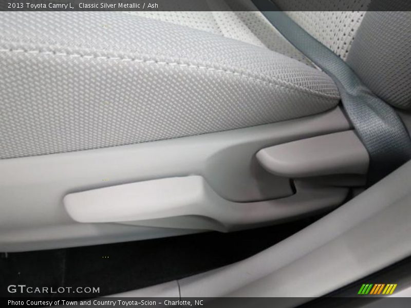 Classic Silver Metallic / Ash 2013 Toyota Camry L