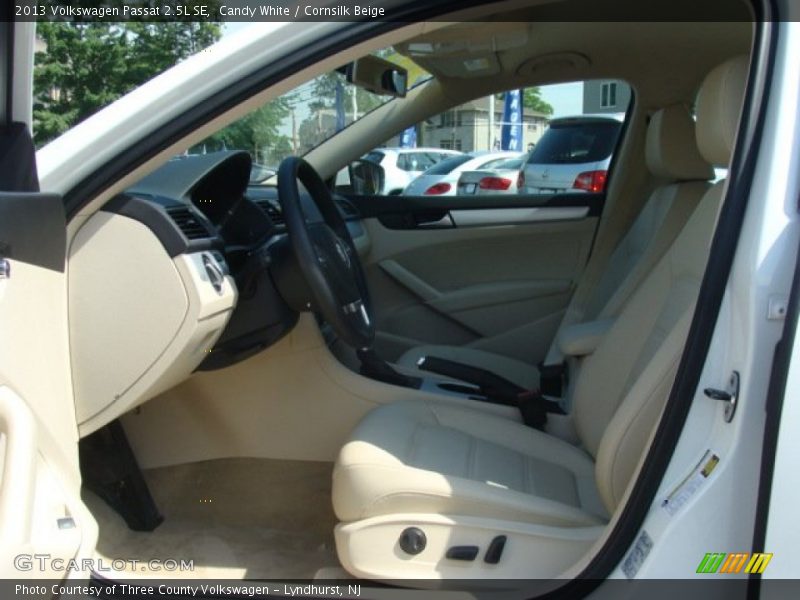 Candy White / Cornsilk Beige 2013 Volkswagen Passat 2.5L SE