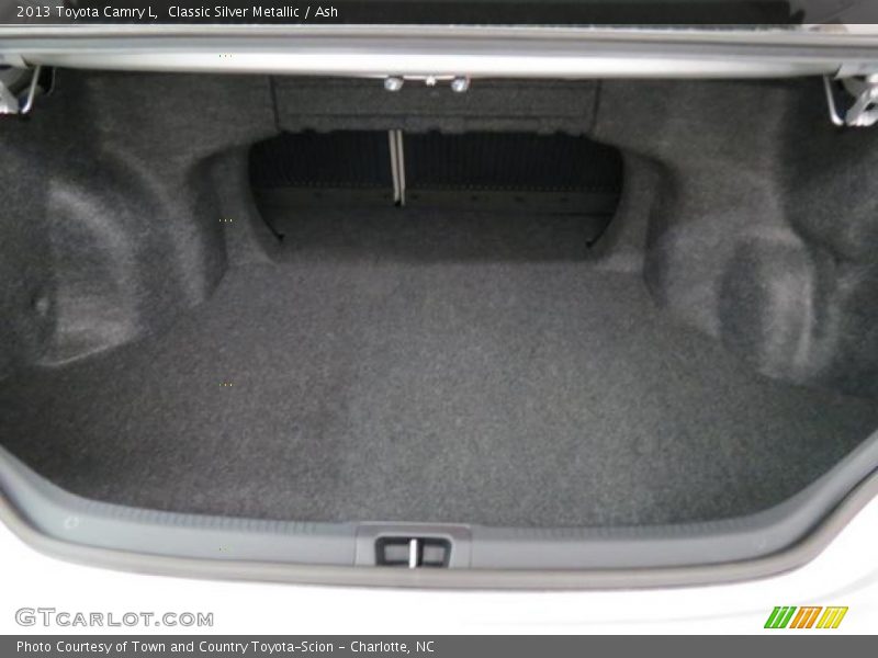 Classic Silver Metallic / Ash 2013 Toyota Camry L