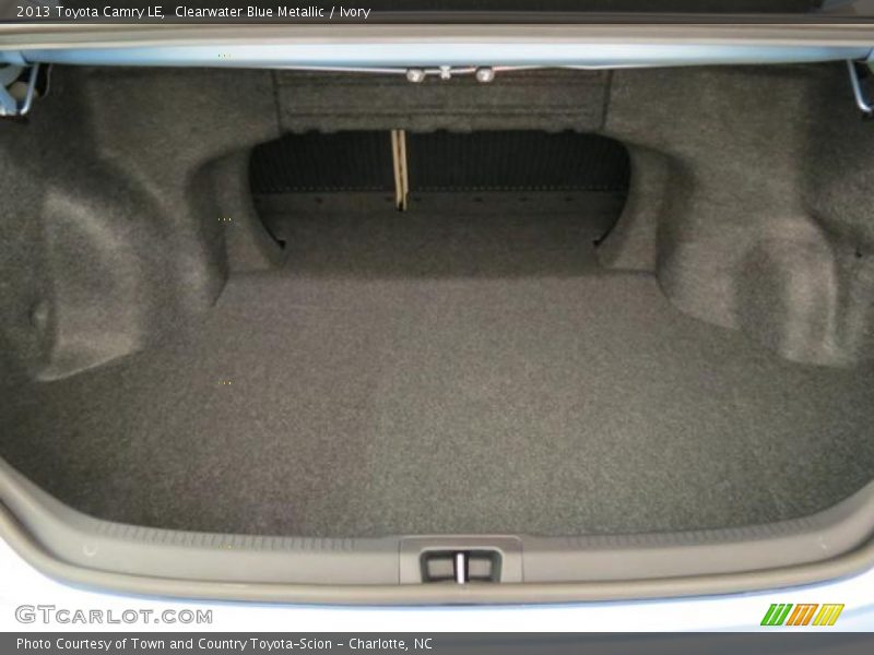 Clearwater Blue Metallic / Ivory 2013 Toyota Camry LE