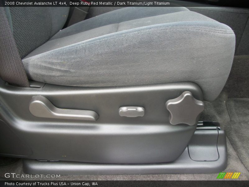 Deep Ruby Red Metallic / Dark Titanium/Light Titanium 2008 Chevrolet Avalanche LT 4x4