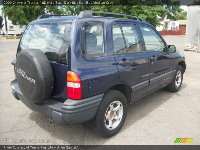 Dark Blue Metallic / Medium Gray 2000 Chevrolet Tracker 4WD Hard Top